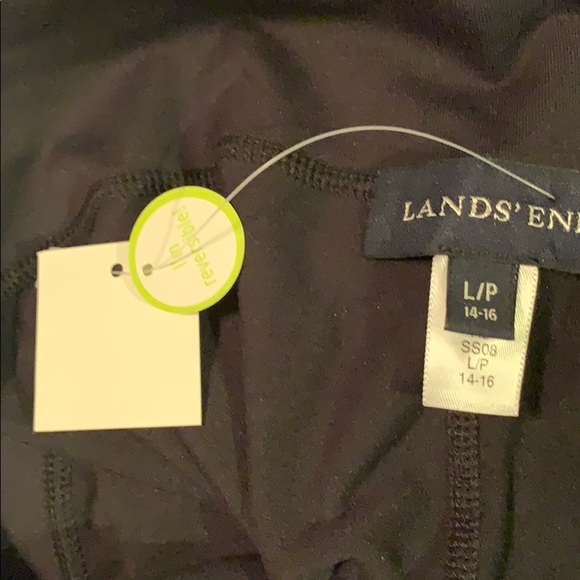 Lands End joggers. - Picture 7 of 7